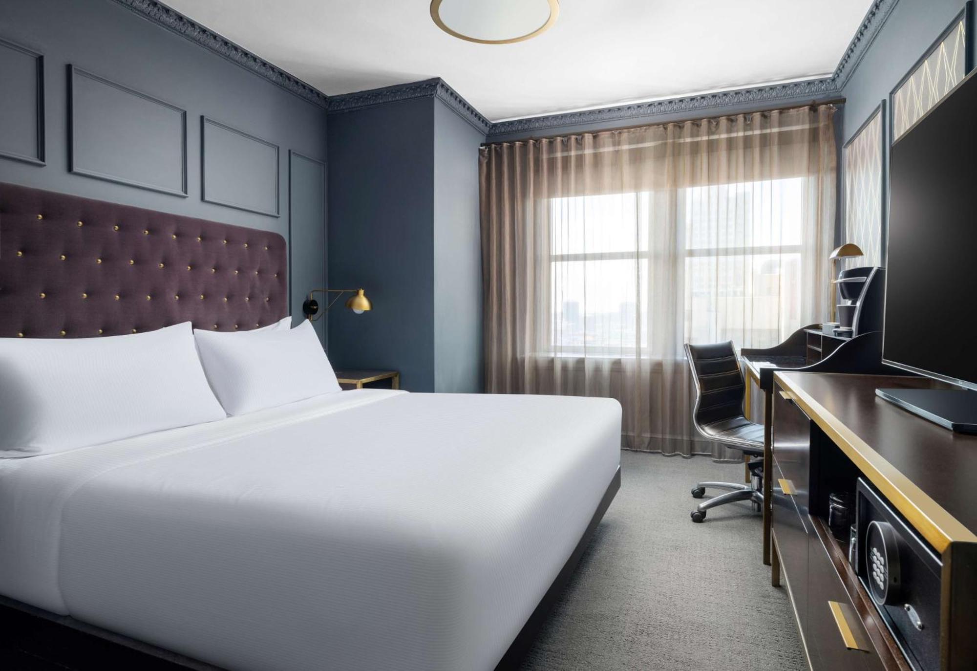 Hotel Phillips Kansas City, Curio Collection By Hilton Luaran gambar