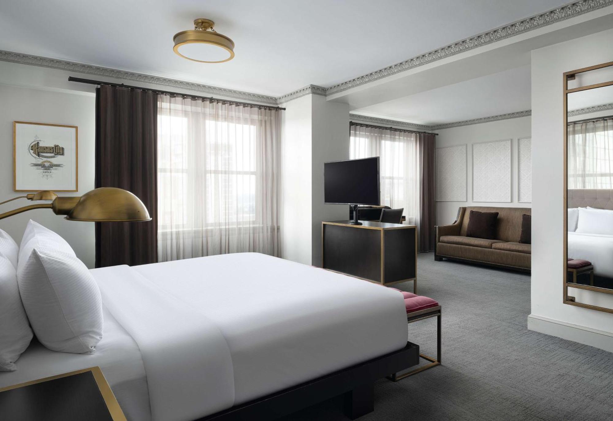 Hotel Phillips Kansas City, Curio Collection By Hilton Luaran gambar